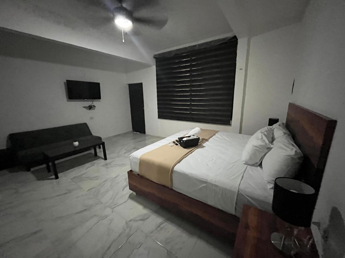 מלון פלאייה דל כרמן Balam Playa - 15Th Ave מראה חיצוני תמונה A room at the hotel