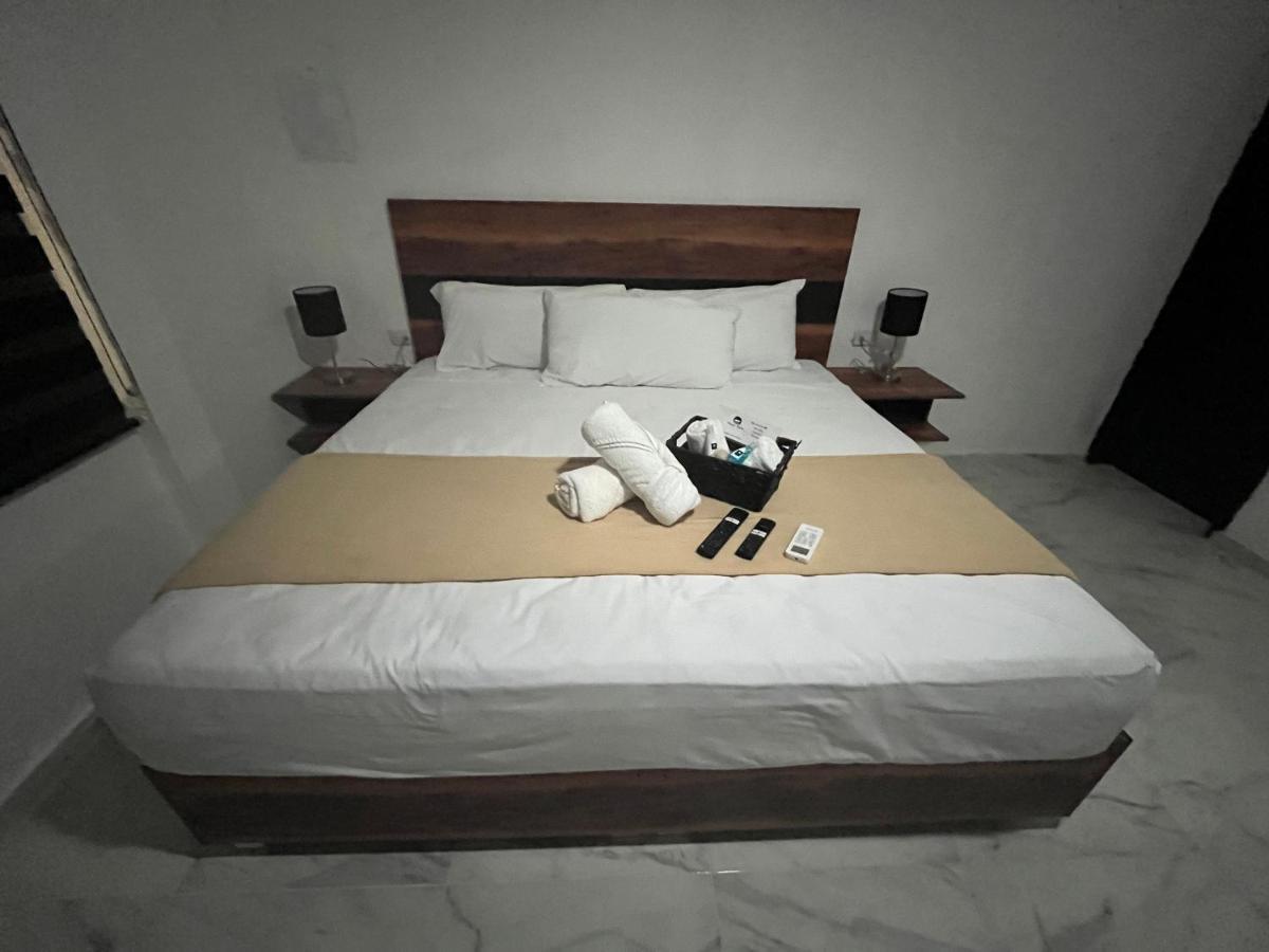 מלון פלאייה דל כרמן Balam Playa - 15Th Ave מראה חיצוני תמונה A bedroom at the hotel