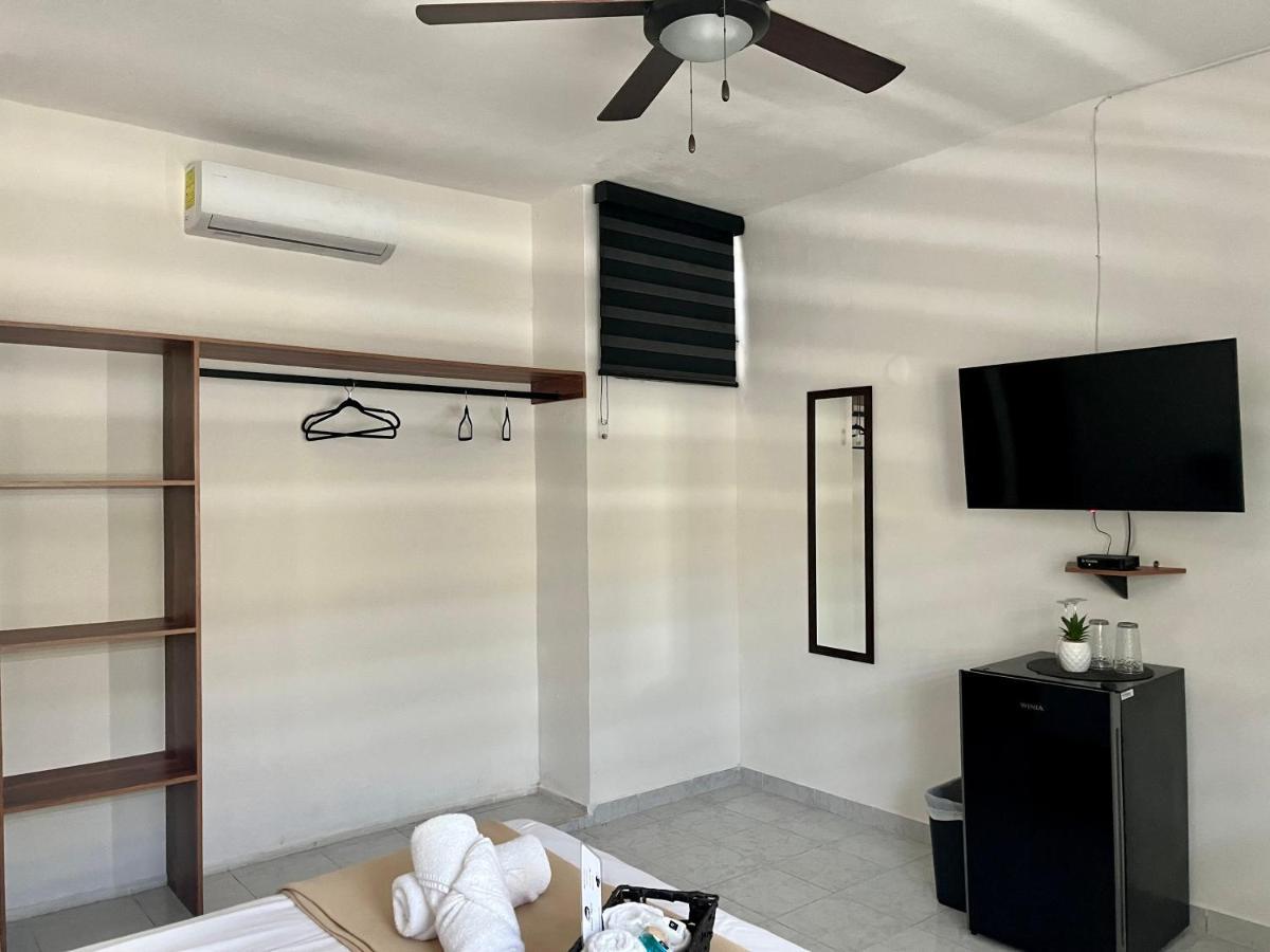 מלון פלאייה דל כרמן Balam Playa - 15Th Ave מראה חיצוני תמונה A room at the hotel