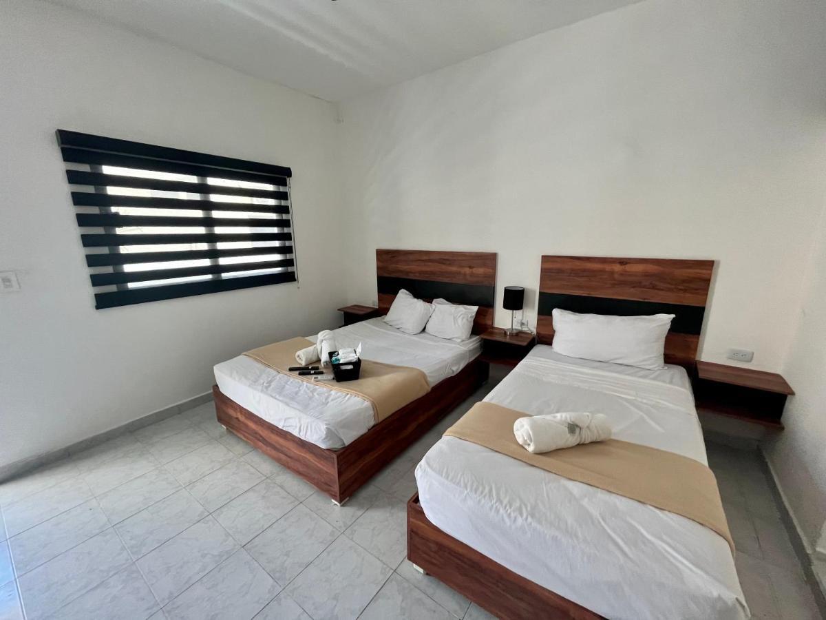 מלון פלאייה דל כרמן Balam Playa - 15Th Ave מראה חיצוני תמונה A bedroom at the hotel