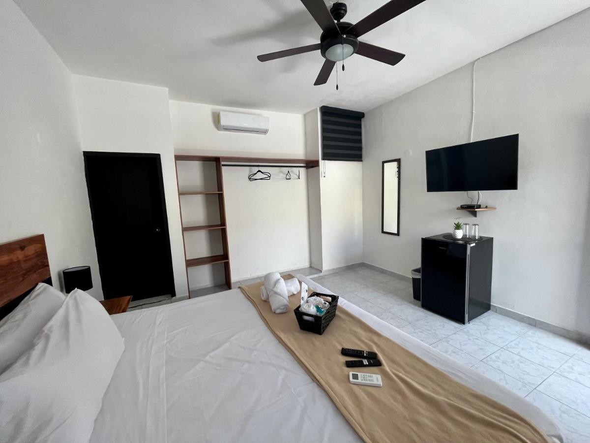 מלון פלאייה דל כרמן Balam Playa - 15Th Ave מראה חיצוני תמונה A room at the hotel