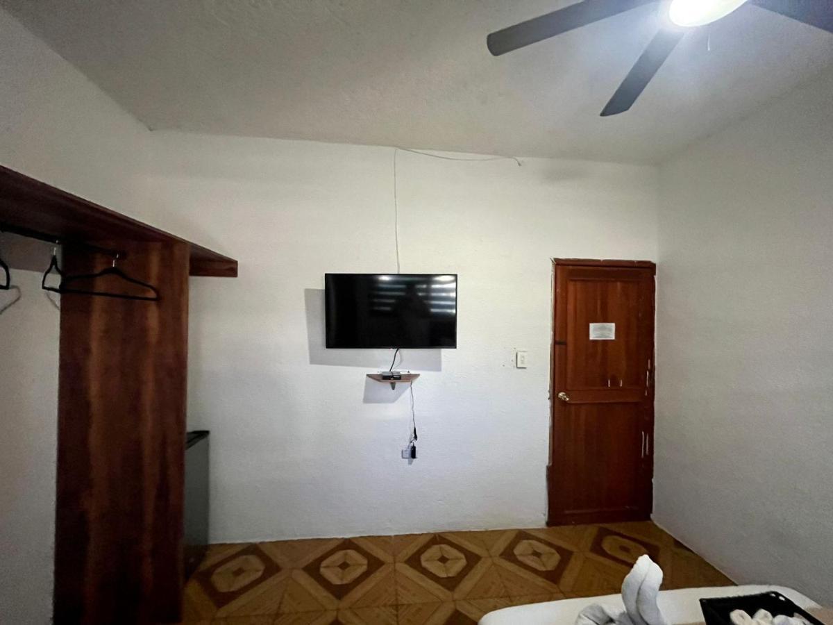 מלון פלאייה דל כרמן Balam Playa - 15Th Ave מראה חיצוני תמונה A room at the hotel